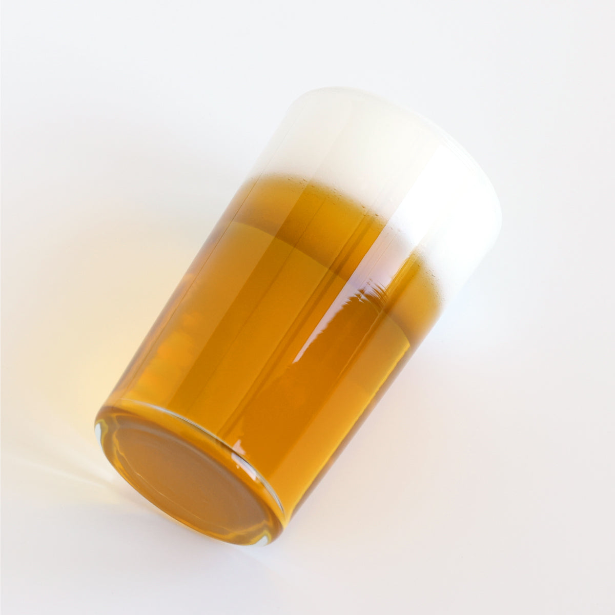 飲めない グラスビール