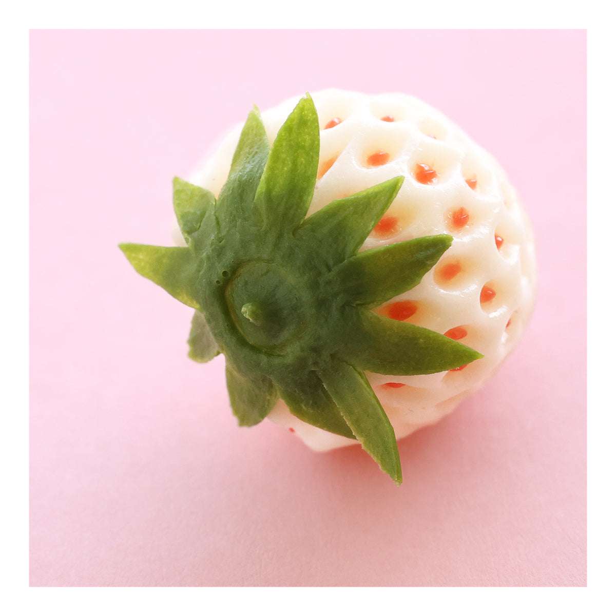 食べられない 白いちごミニ