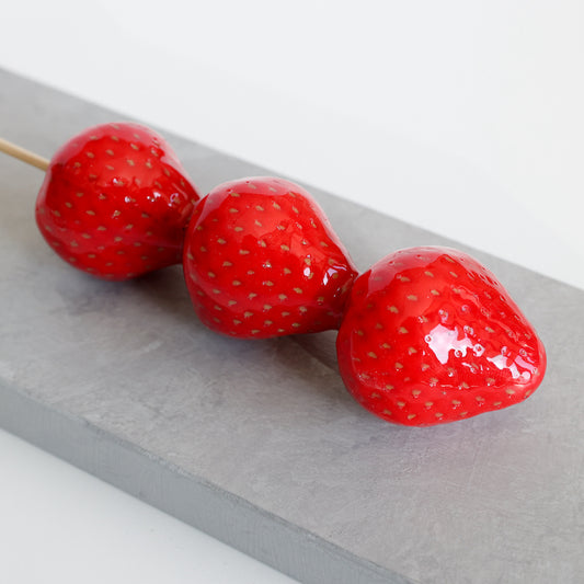 食べられない いちご飴