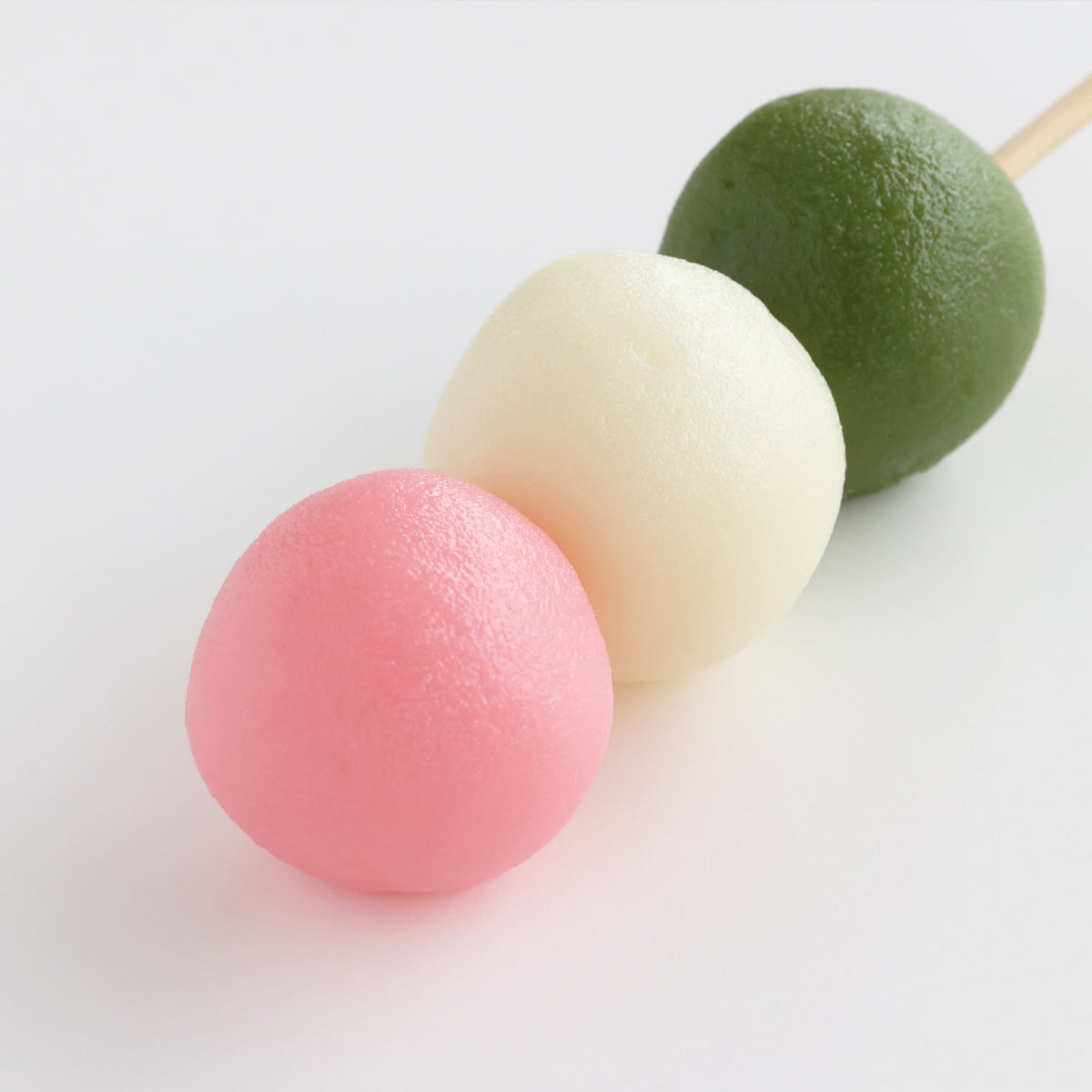 食べられない 三色だんご